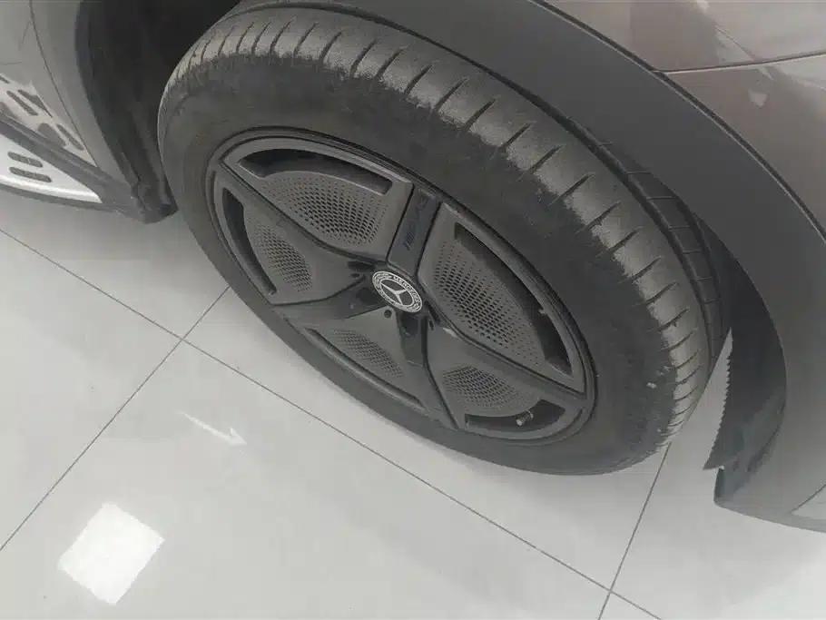 Mercedes-Benz EQE SUV 2023 500 4MATIC — миниатюра 6
