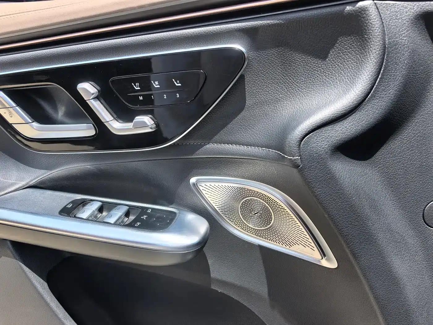 Mercedes-Benz EQE SUV 2024 500 4MATIC Luxury Edition — миниатюра 14