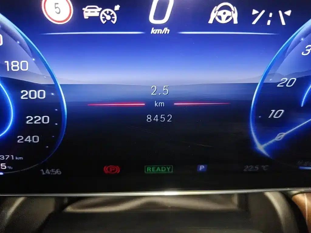 Mercedes-Benz EQE SUV 2024 350 4MATIC Luxury Edition — миниатюра 19