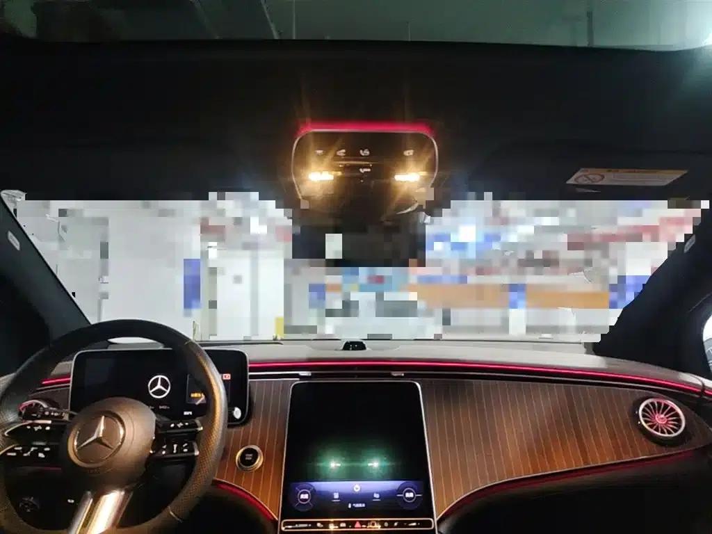 Mercedes-Benz EQE SUV 2024 350 4MATIC Luxury Edition — миниатюра 25