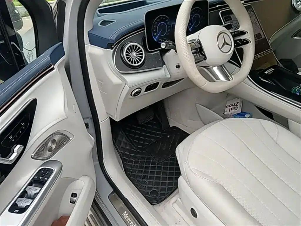 Mercedes-Benz EQE SUV 2023 500 4MATIC Special Edition — миниатюра 16