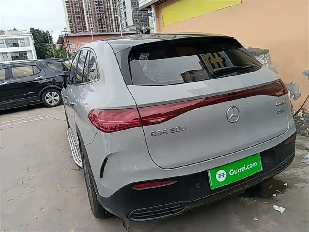 Mercedes-Benz EQE SUV 2023 500 4MATIC Special Edition — миниатюра 5