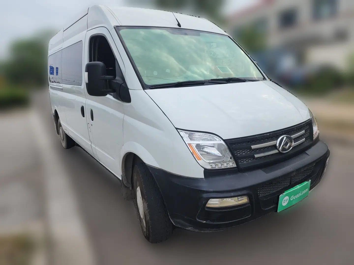 SAIC MAXUS Xintu V80 2019 2.5T Classic Model 6-Speed Manual Aotong Long Wheelbase Mid-Height 7-Seater — миниатюра 3