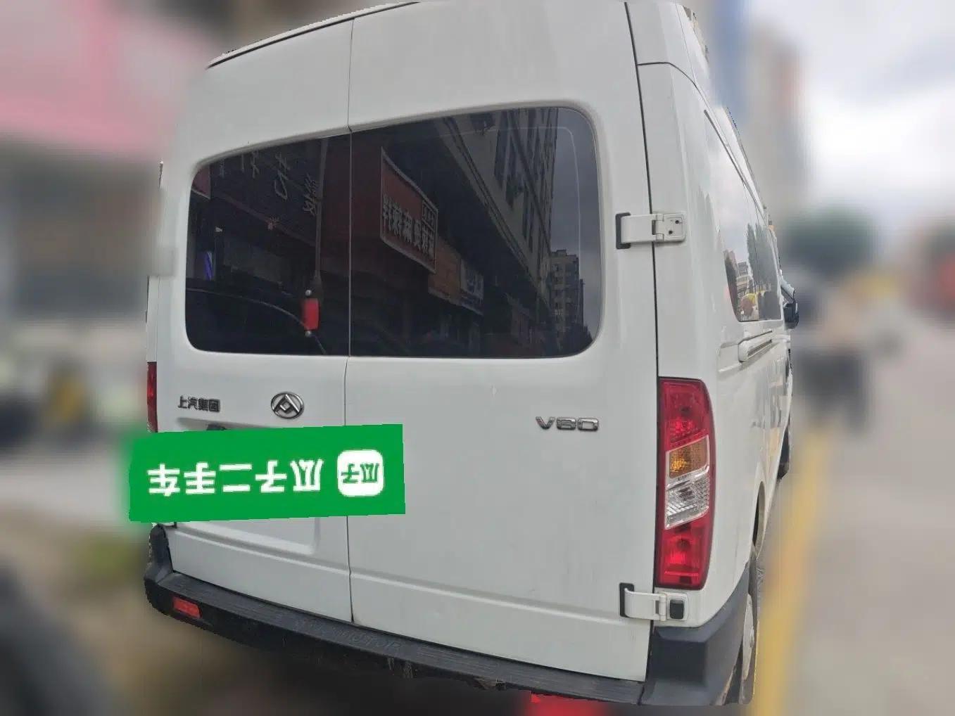 SAIC MAXUS Xintu V80 2019 2.5T Classic Model 6-Speed Manual Aotong Long Wheelbase Mid-Height 7-Seater — миниатюра 5