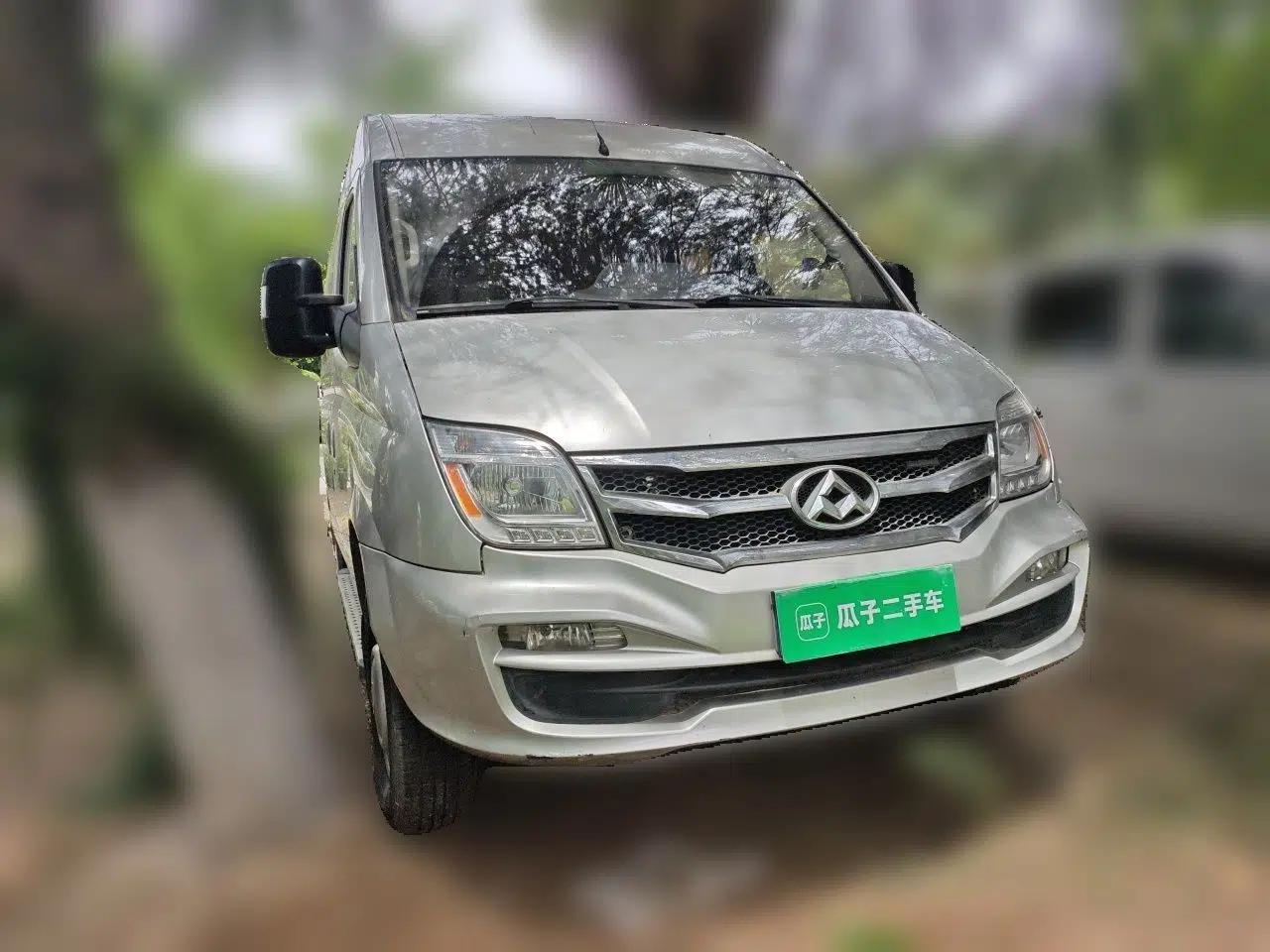SAIC MAXUS Xintu V80 2017 2.5T 6-Speed Manual Aoyuntong National V Short Wheelbase Mid-Height 5/6/10-Seater — миниатюра 3