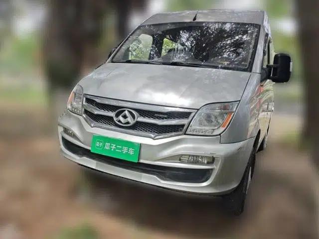 SAIC MAXUS Xintu V80 2017 2.5T 6-Speed Manual Aoyuntong National V Short Wheelbase Mid-Height 5/6/10-Seater