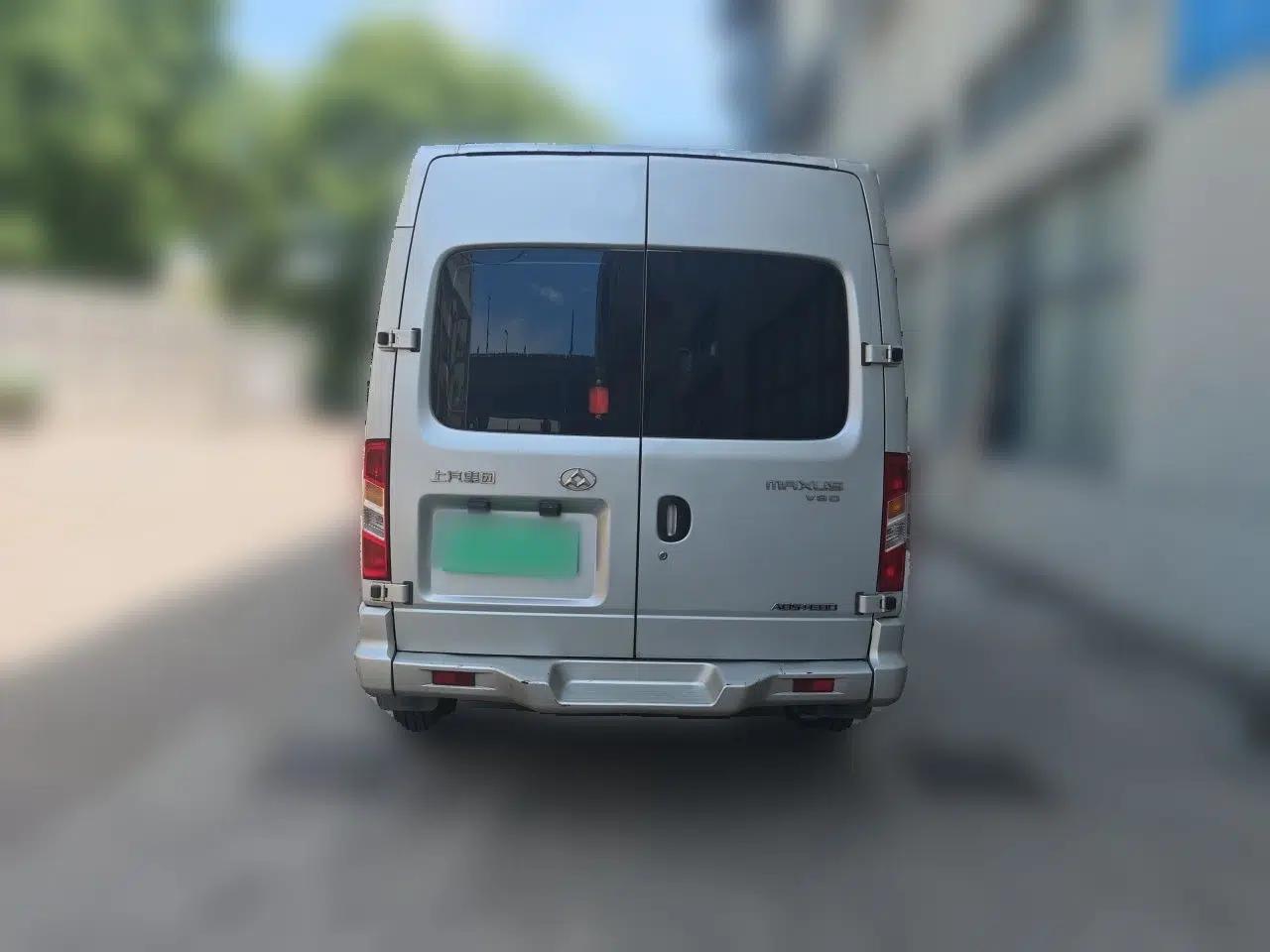 SAIC MAXUS Xintu V80 2018 2.5T 6-Speed Manual Aoyuntong Short Wheelbase Mid-Height 5-6 Seater — миниатюра 5