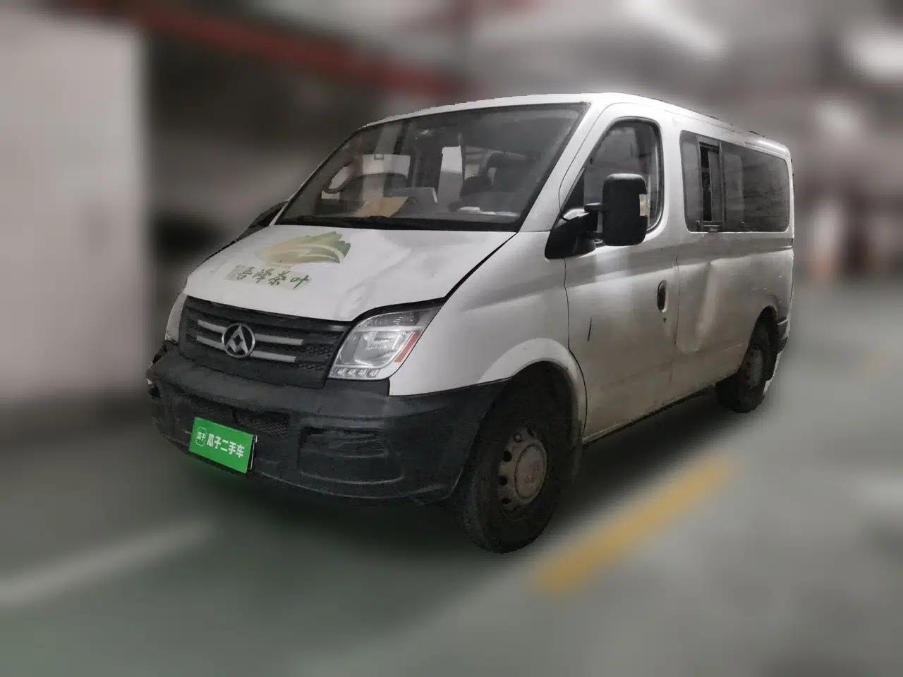 SAIC MAXUS Xintu V80 2015 2.5T Manual Aoyuntong Version Short Wheelbase Low Roof — миниатюра 1