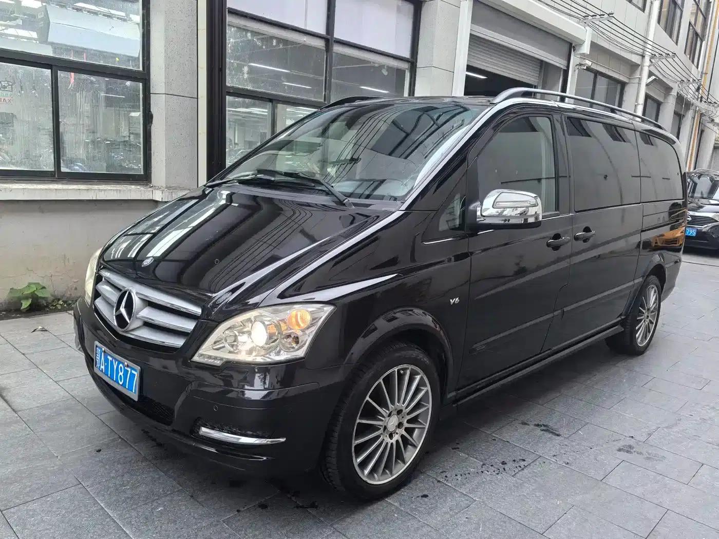 2011 Viano 3.5L 125th Anniversary Edition (7-seater) (Imported) — миниатюра 1