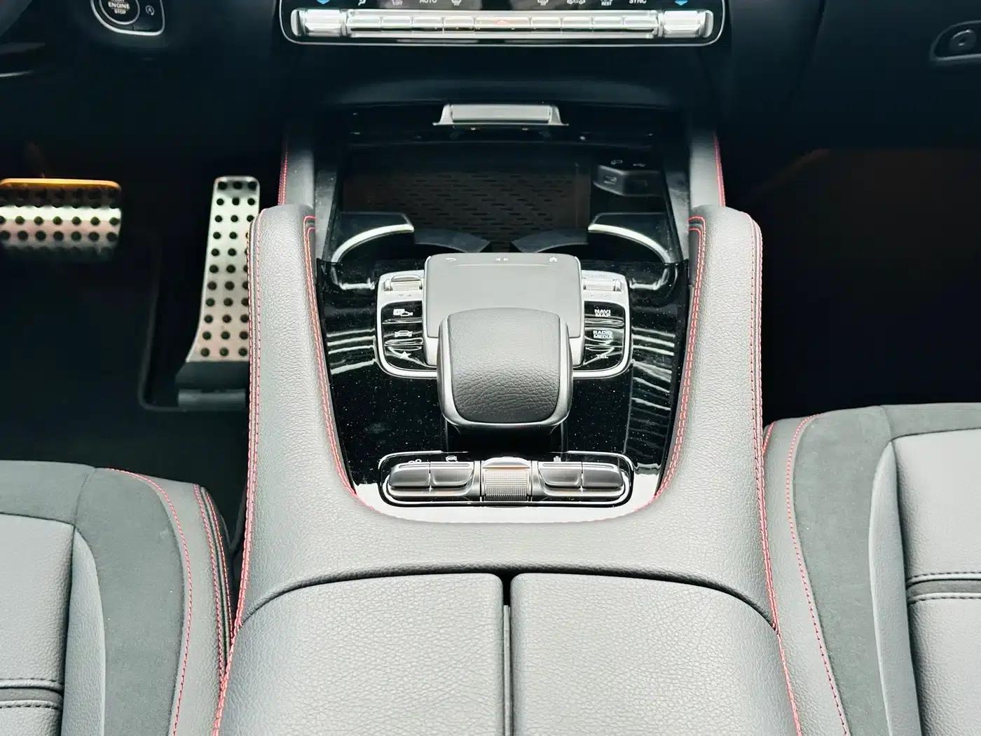 2023 Mercedes-Benz GLE Coupe AMG Model: AMG GLE 53 4MATIC+ Coupe SUV — миниатюра 15