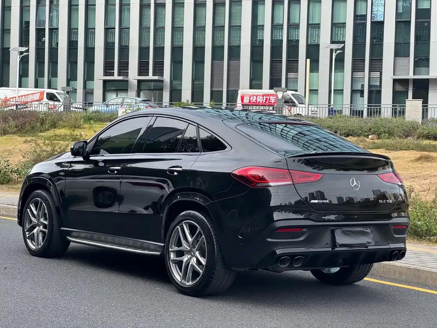 Mercedes-Benz GLE Coupe AMG 2020 Model AMG GLE 53 4MATIC+ Coupe SUV — миниатюра 18