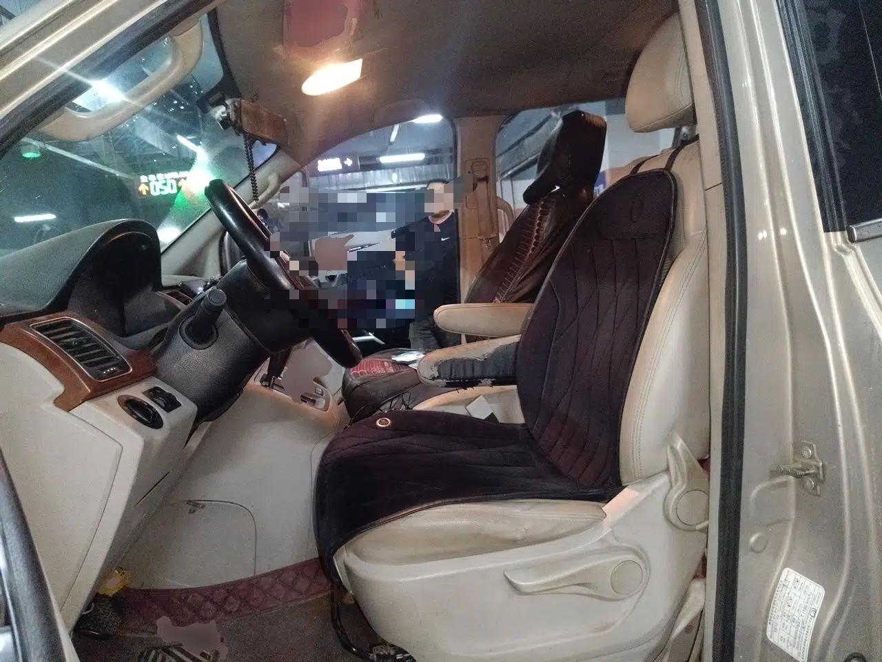 SAIC MAXUS G10 2016 1.9T Automatic Elite Edition Diesel China V Emission Standard — миниатюра 16