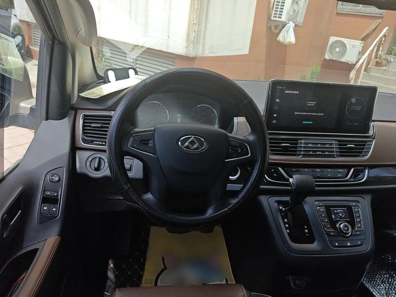 SAIC MAXUS G10 2018 PLUS 2.0T Automatic Executive Edition — миниатюра 11