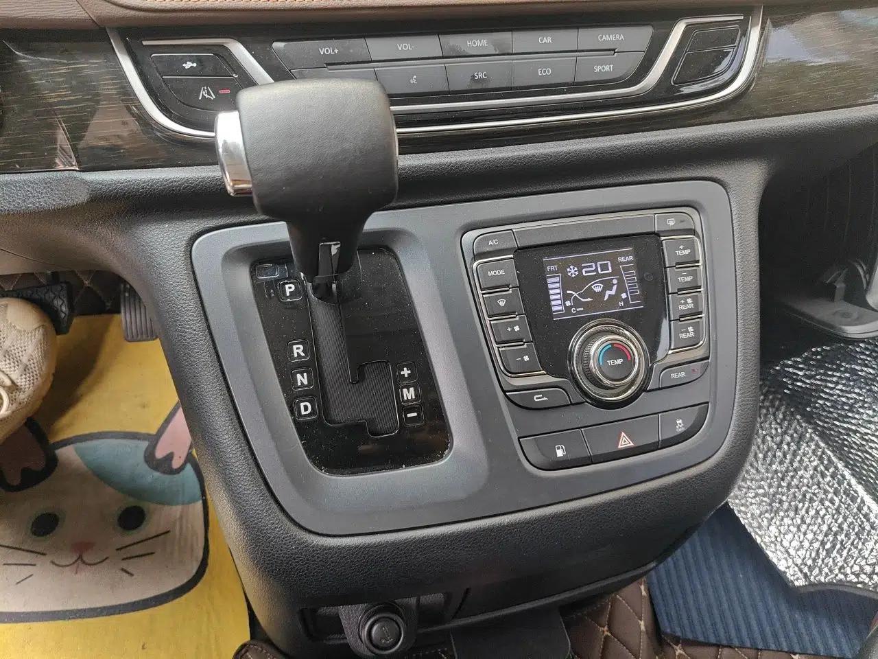 SAIC MAXUS G10 2018 PLUS 2.0T Automatic Executive Edition — миниатюра 15