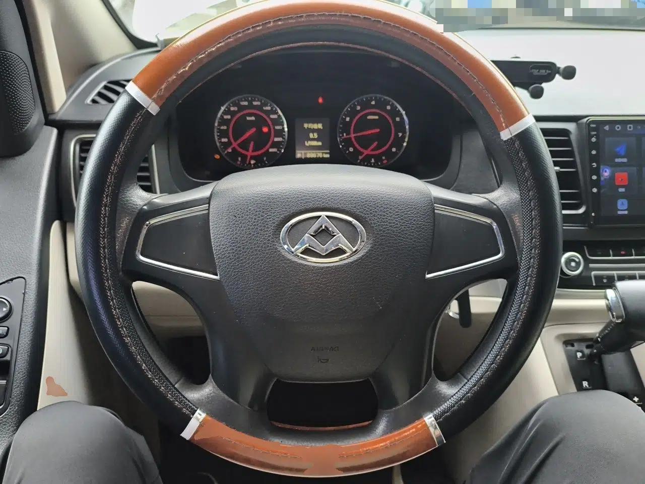 SAIC MAXUS G10 2014 2.0T Automatic Elite Edition — миниатюра 11
