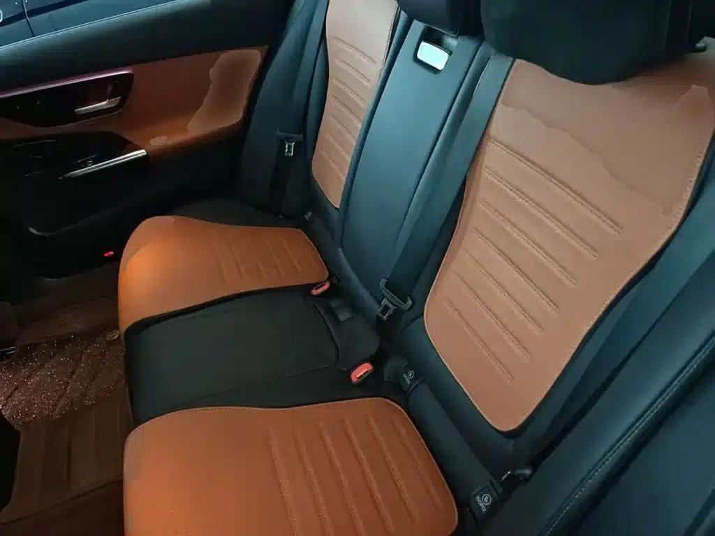 Mercedes-Benz C-Class PHEV 2023 Facelift C 350 eL — миниатюра 17