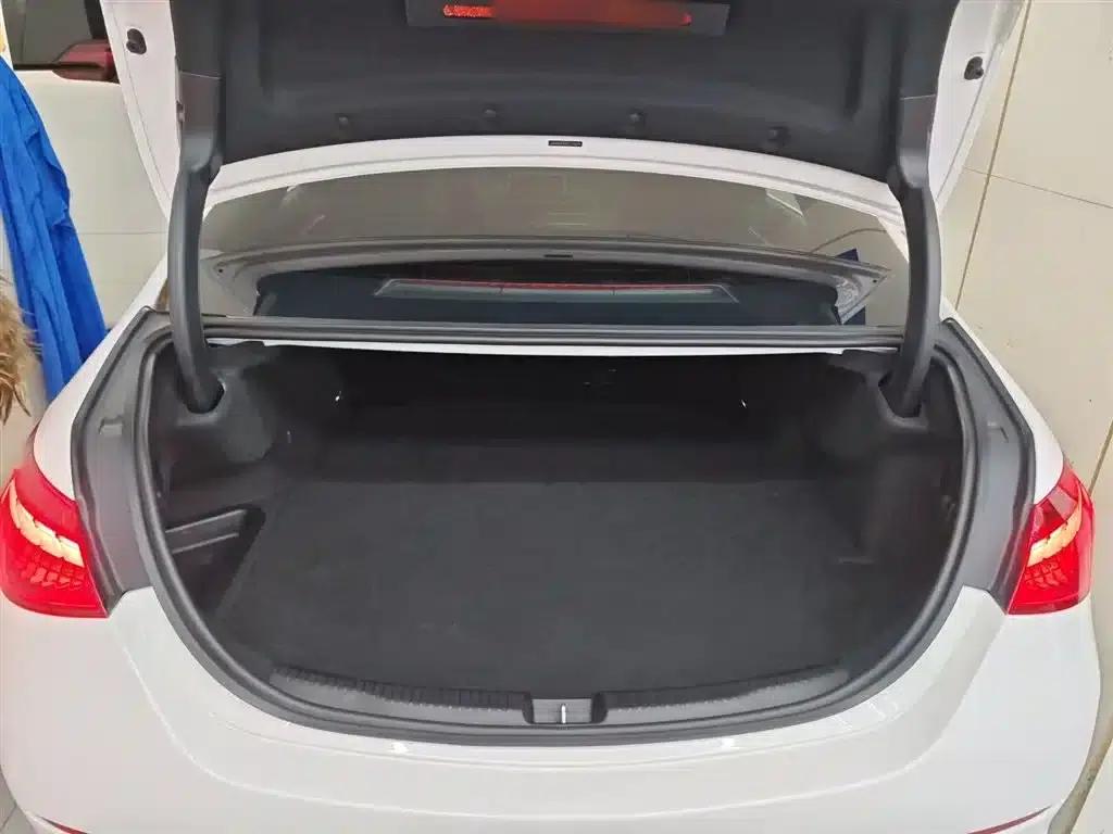 Mercedes-Benz C-Class PHEV 2023 Facelift C 350 eL — миниатюра 19