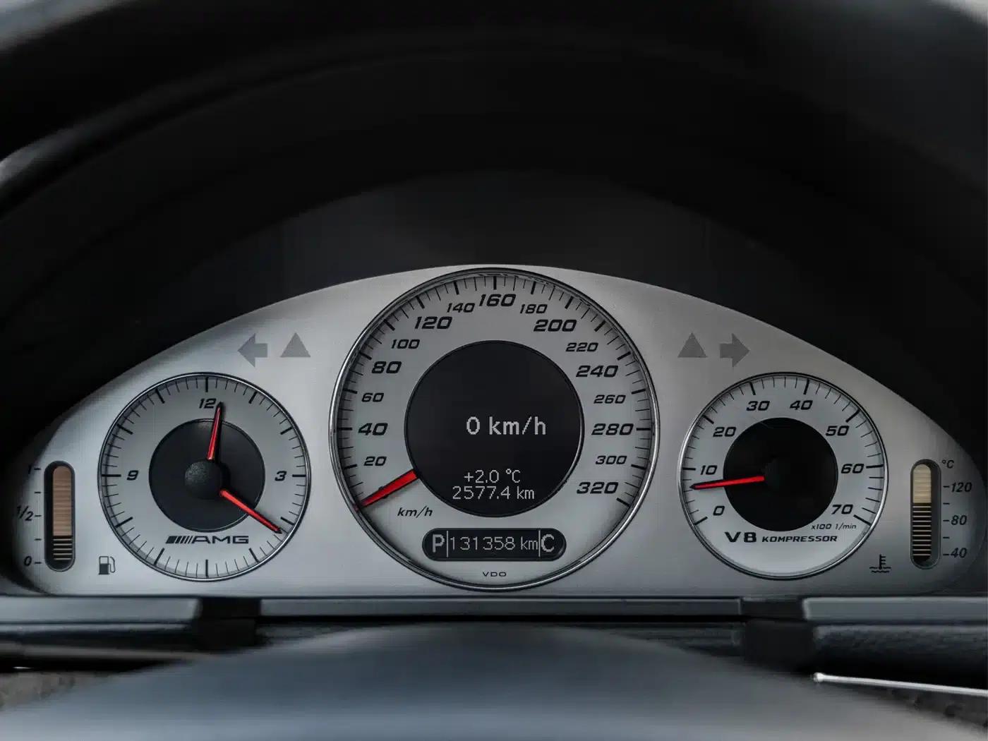 2005 Mercedes-Benz E-Class AMG 55 — миниатюра 7