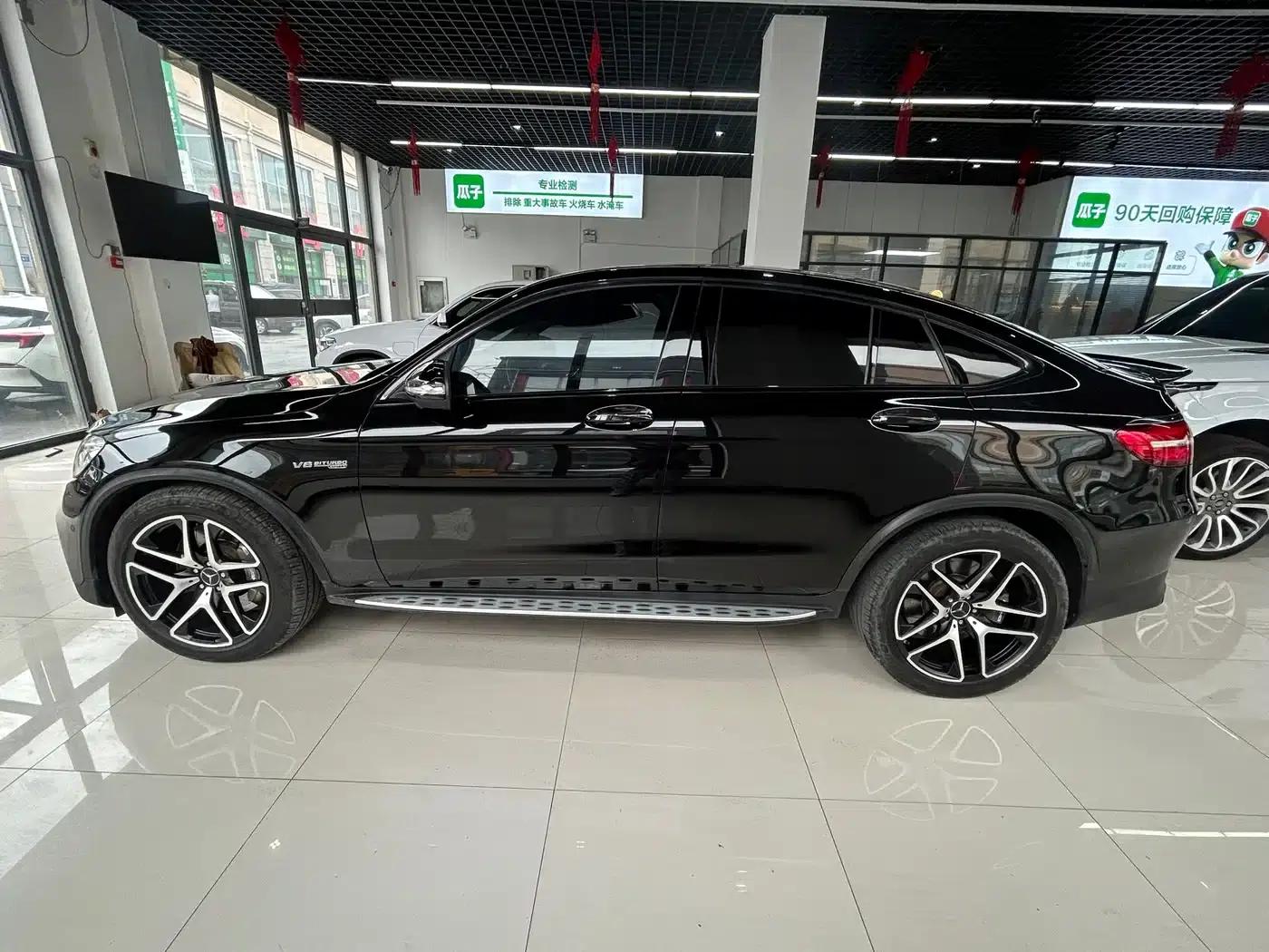 Mercedes-Benz GLC Coupe AMG 2018 AMG GLC 63 4MATIC+ Coupe SUV — миниатюра 4