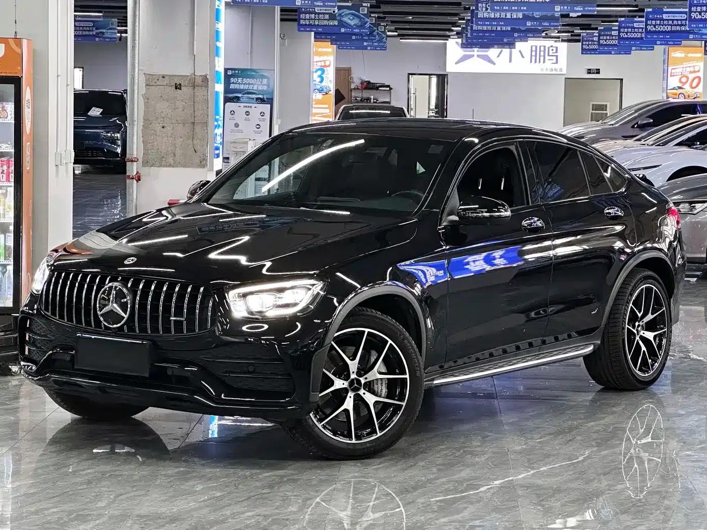 Mercedes-Benz GLC Coupe AMG 2020 AMG GLC 43 4MATIC Coupe SUV — миниатюра 3