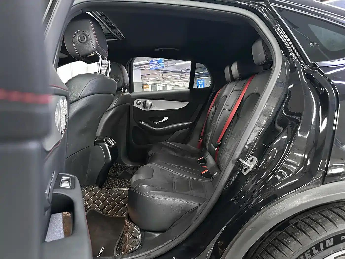 Mercedes-Benz GLC Coupe AMG 2020 AMG GLC 43 4MATIC Coupe SUV — миниатюра 25