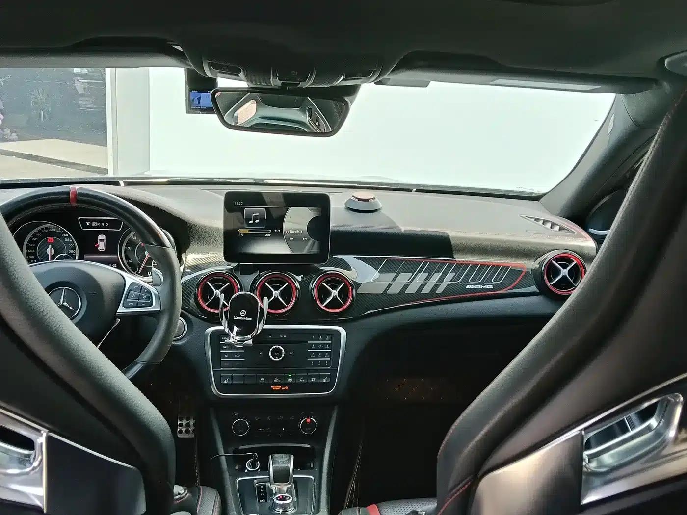 2015 Mercedes-Benz GLA AMG 45 4MATIC — миниатюра 8