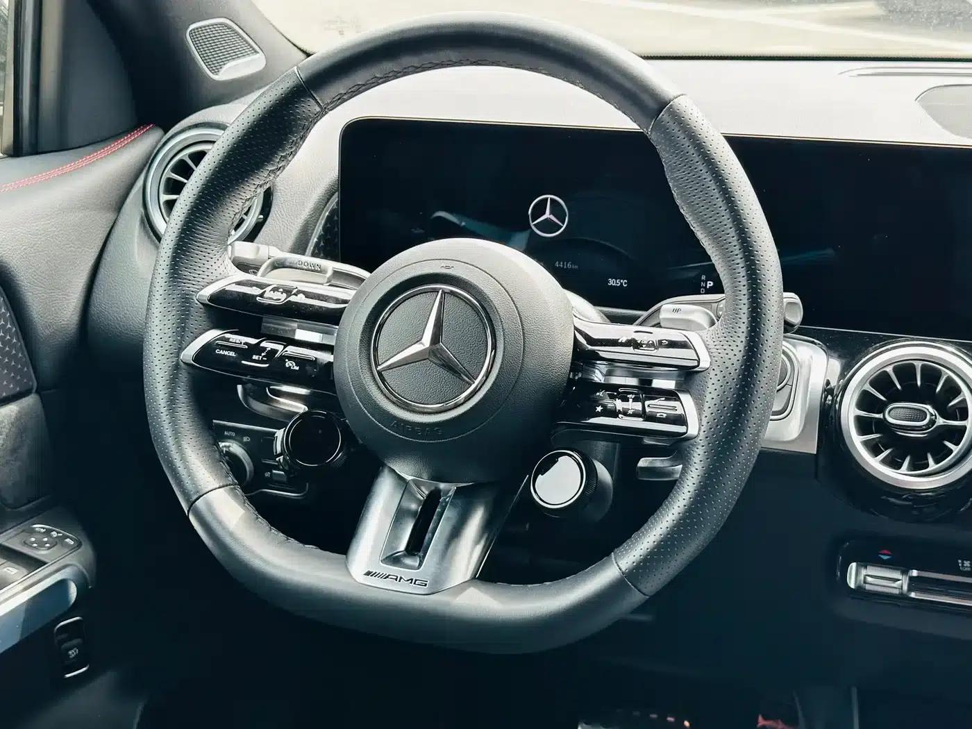 2024 Mercedes-Benz GLB AMG 35 4MATIC — миниатюра 7