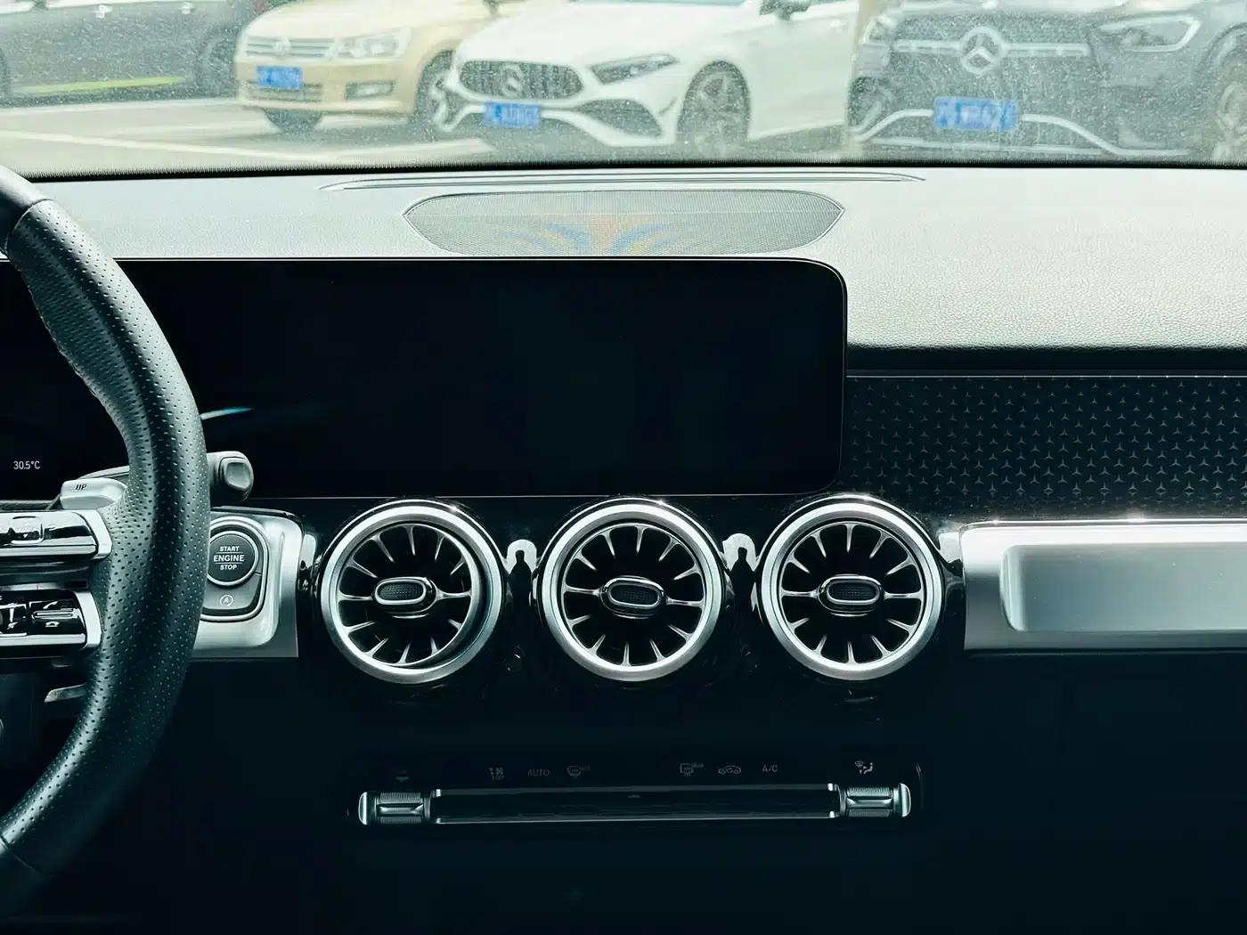 2024 Mercedes-Benz GLB AMG 35 4MATIC — миниатюра 8