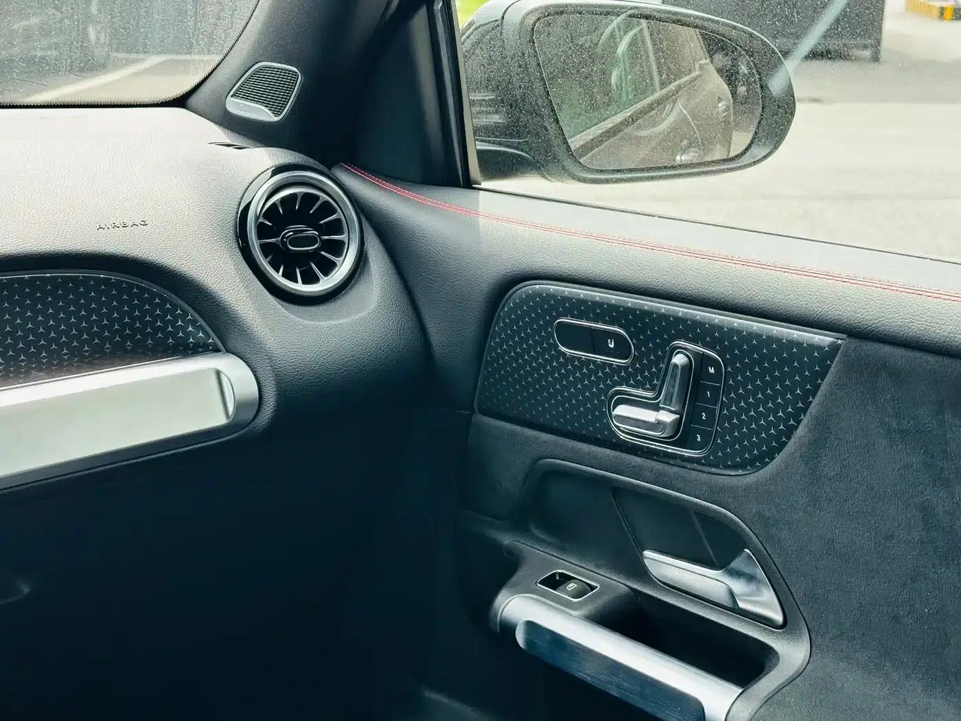 2024 Mercedes-Benz GLB AMG 35 4MATIC — миниатюра 9