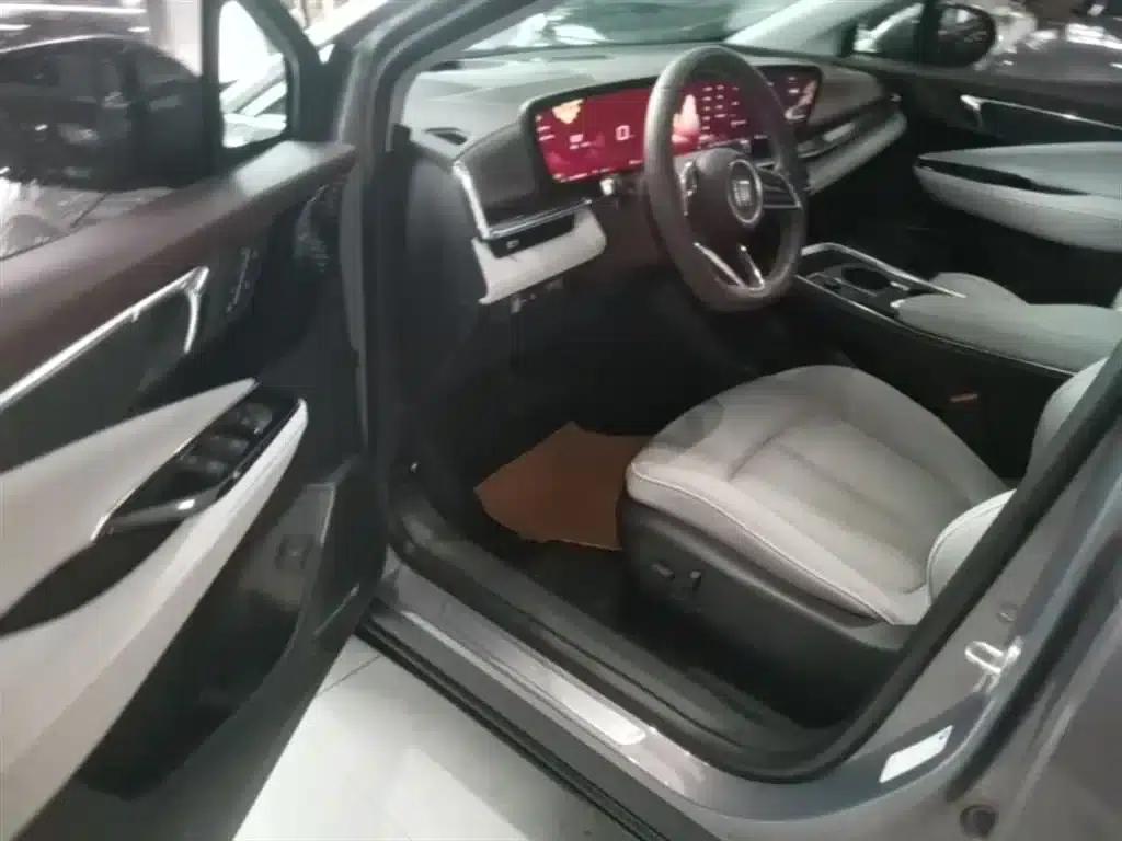 Buick E4 2023 Premium Edition — миниатюра 16
