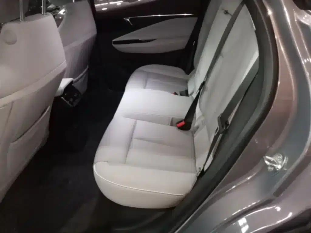 Buick E4 2023 Premium Edition — миниатюра 17