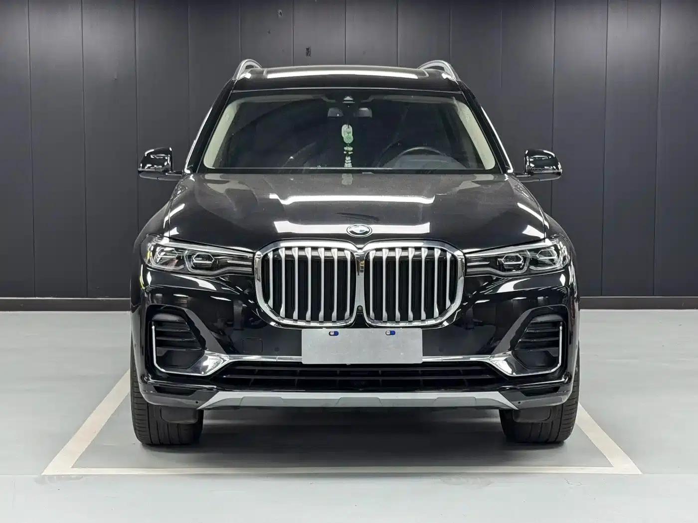 BMW X7 2022 xDrive40i Leading Luxury Package — миниатюра 2