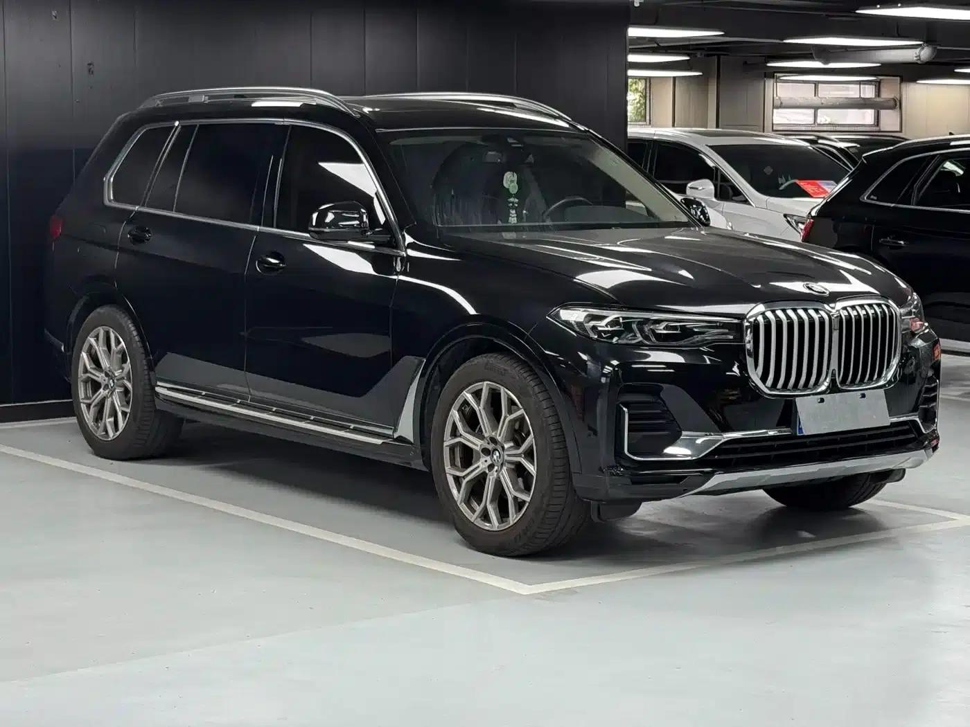 BMW X7 2022 xDrive40i Leading Luxury Package — миниатюра 3