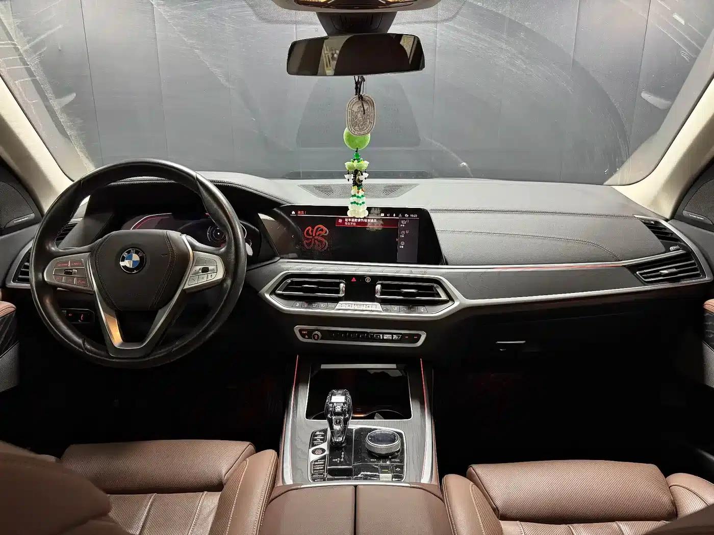 BMW X7 2022 xDrive40i Leading Luxury Package — миниатюра 5