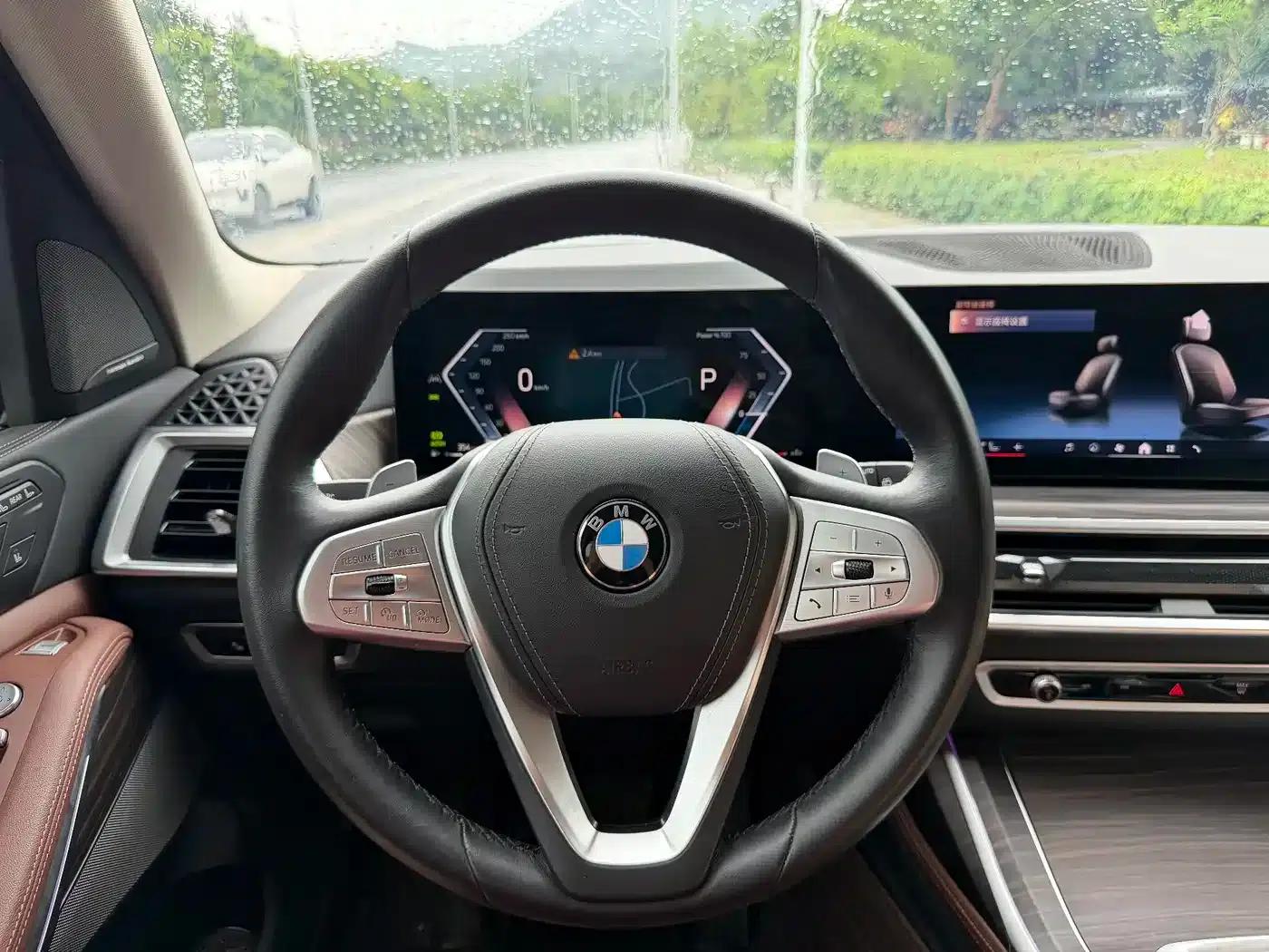 BMW X7 2023 xDrive40i Leading Luxury Package — миниатюра 21
