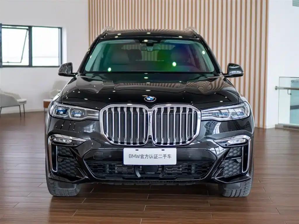 2022 BMW X7 xDrive40i Executive M Sport Package — миниатюра 3