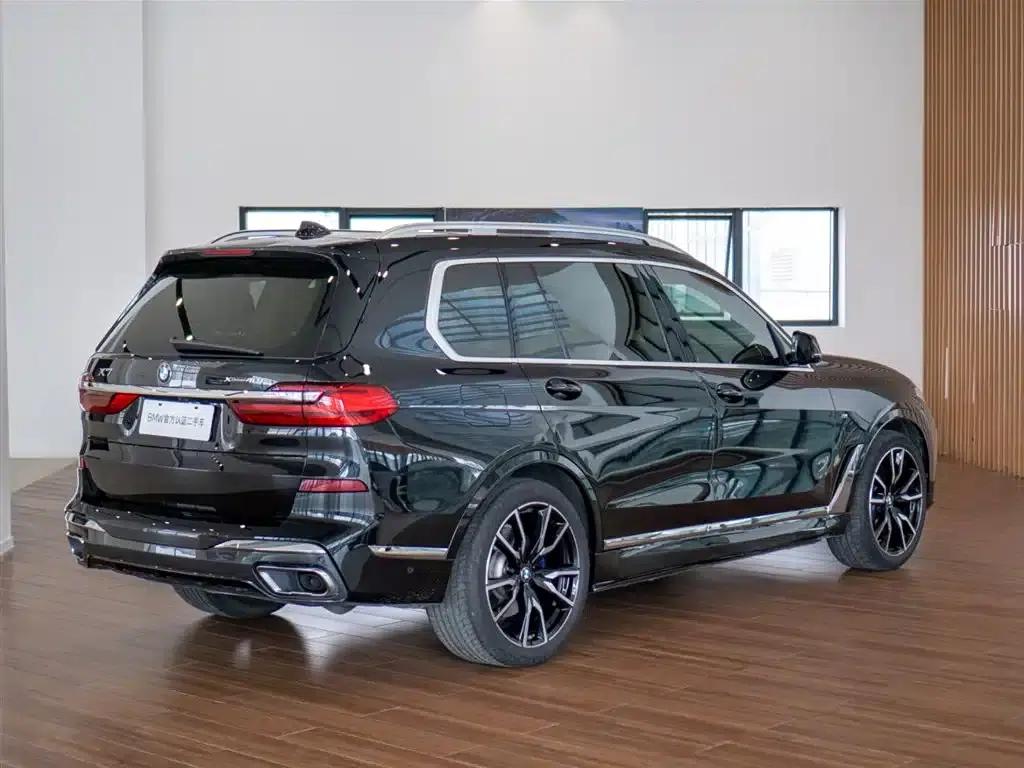 2022 BMW X7 xDrive40i Executive M Sport Package — миниатюра 6