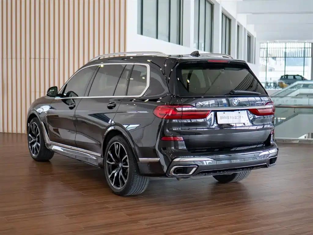 2022 BMW X7 xDrive40i Executive M Sport Package — миниатюра 8