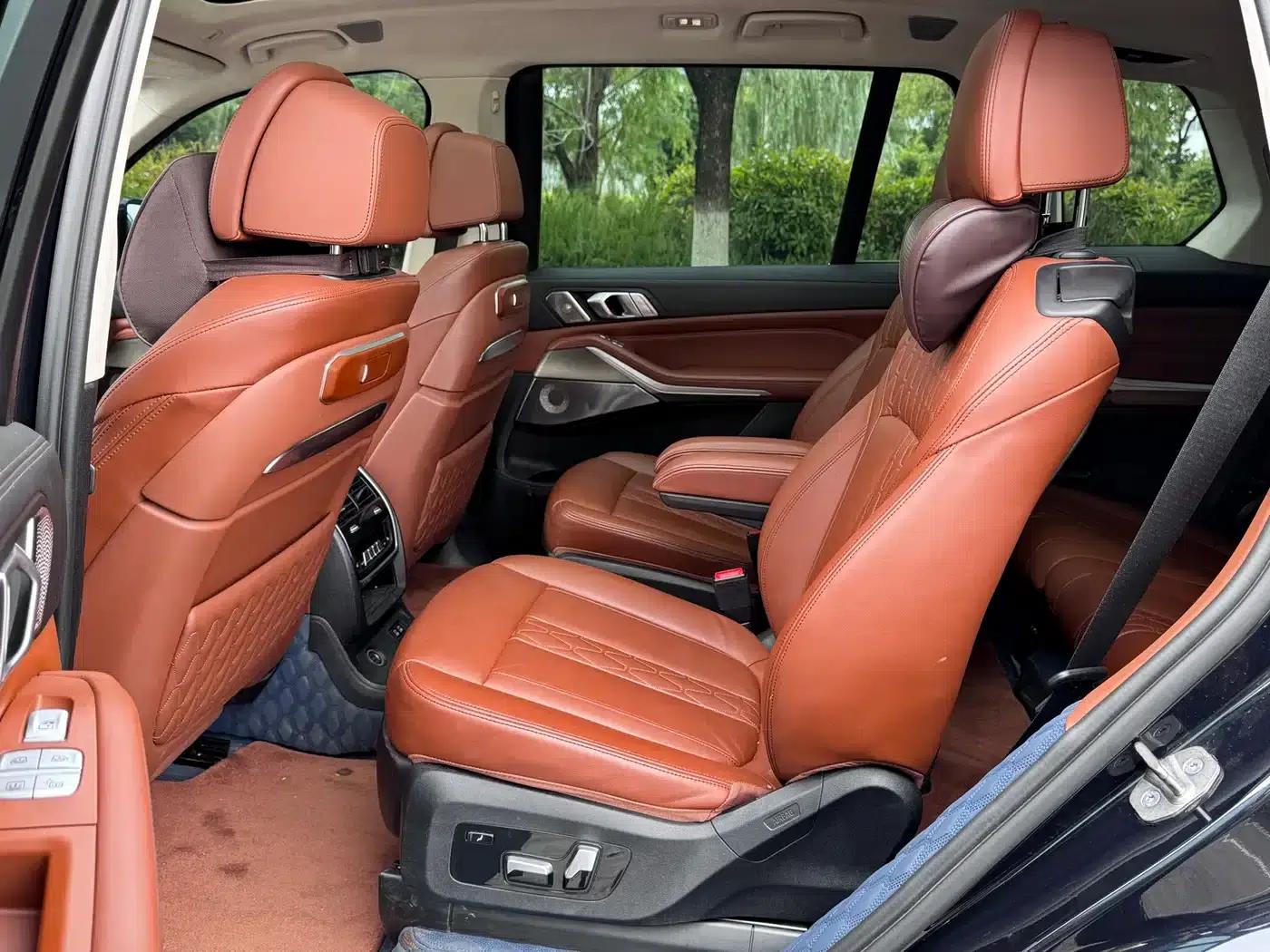 2023 BMW X7 xDrive40i Executive M Sport Package — миниатюра 11