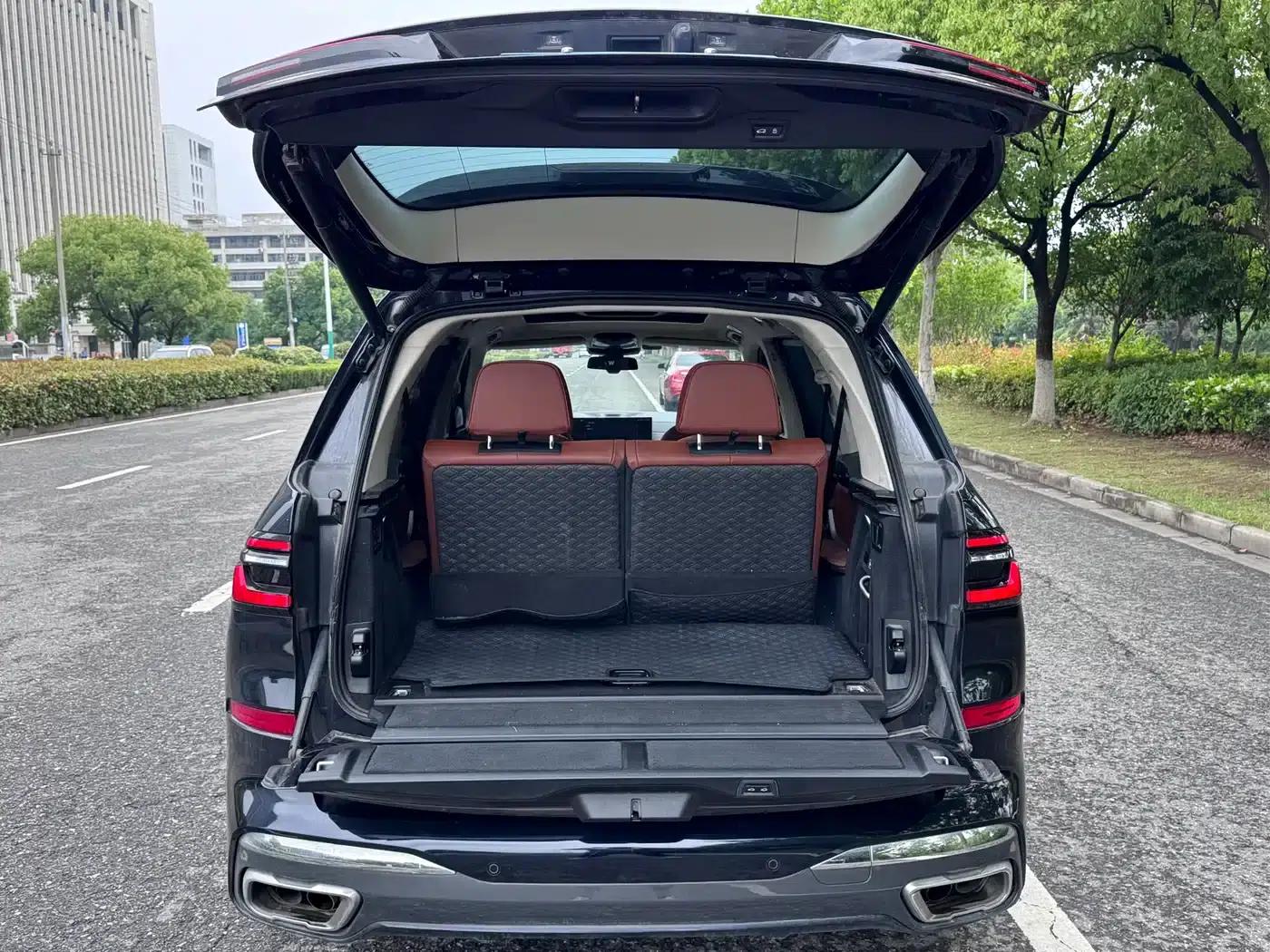 2023 BMW X7 xDrive40i Executive M Sport Package — миниатюра 25