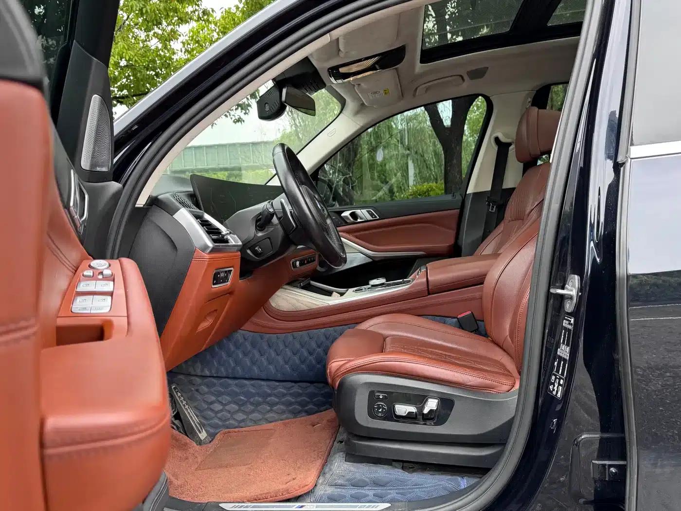 2023 BMW X7 xDrive40i Executive M Sport Package — миниатюра 7