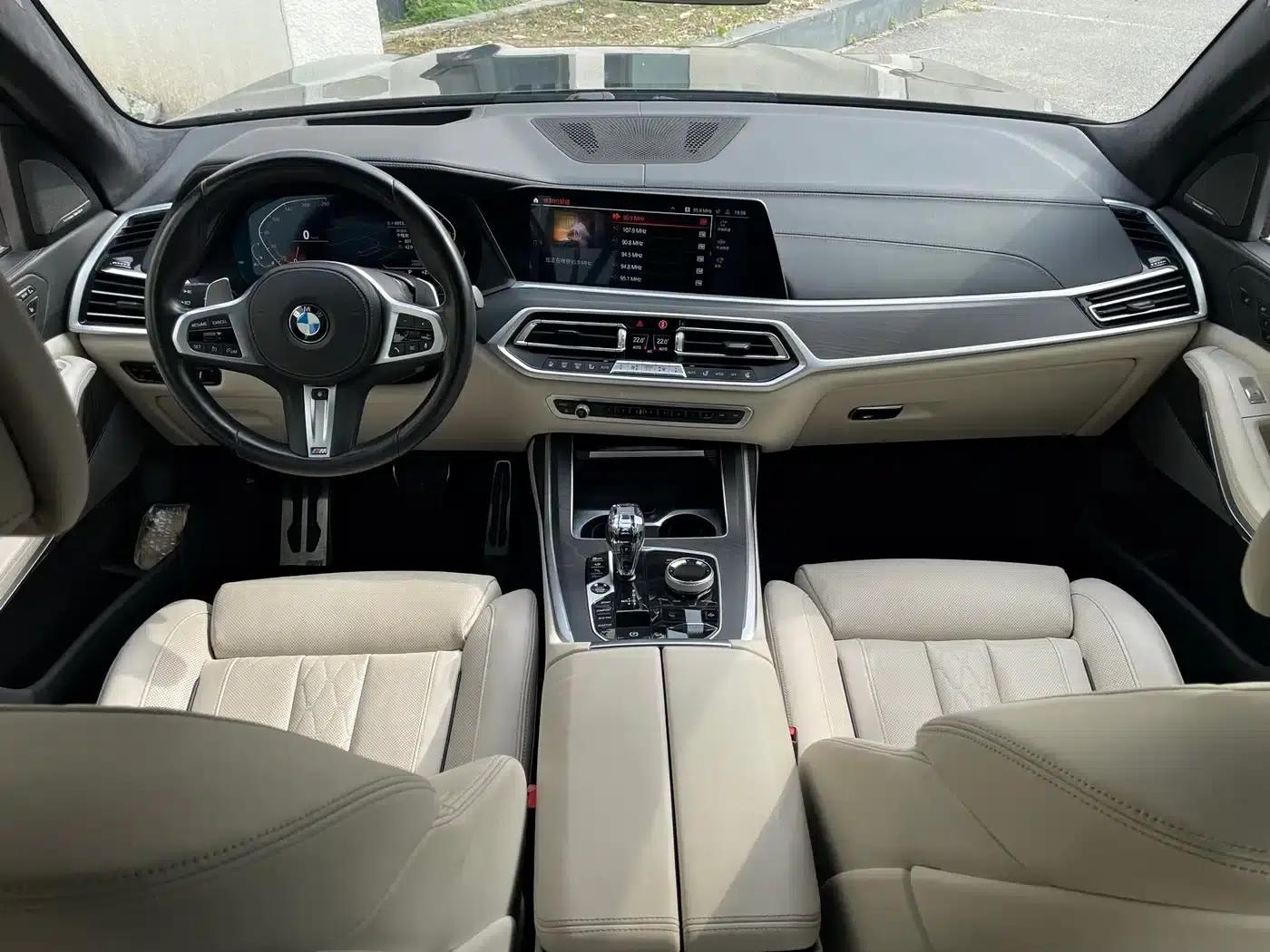 BMW X7 2021 xDrive40i M Sport Package — миниатюра 9