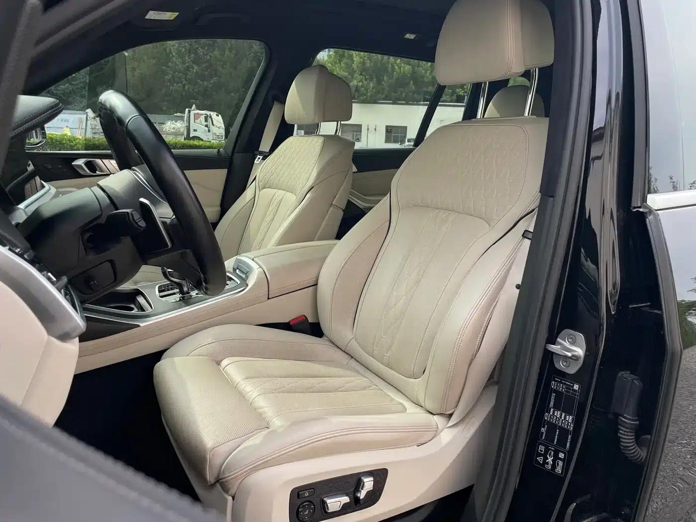 BMW X7 2021 xDrive40i M Sport Package — миниатюра 10