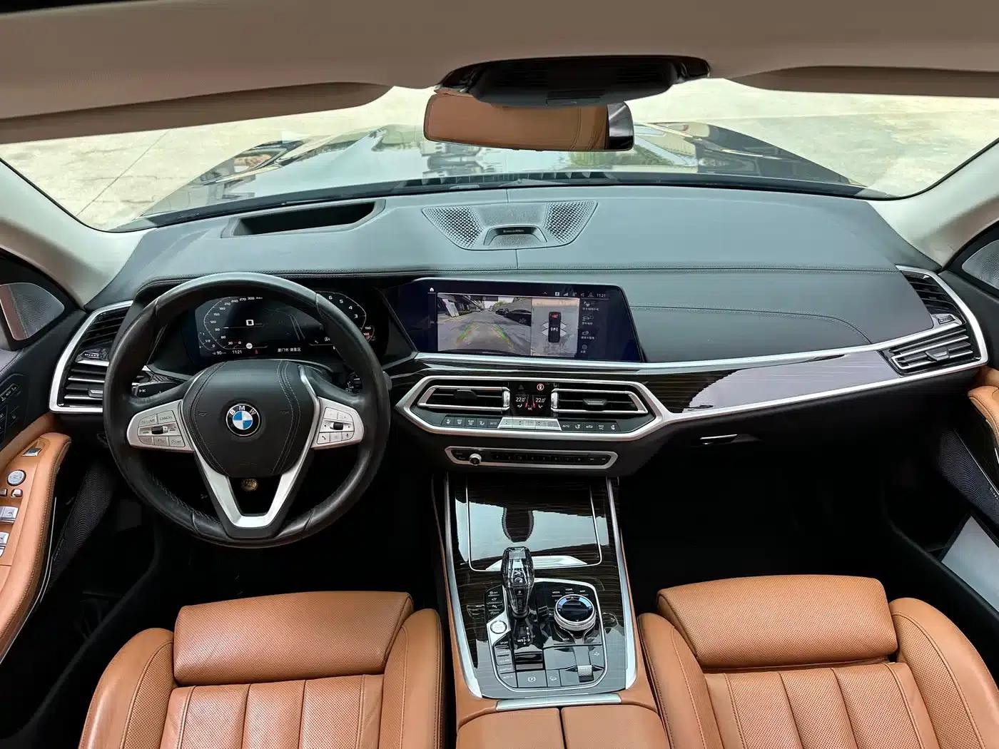 BMW X7 2020 xDrive40i Luxury Package — миниатюра 5