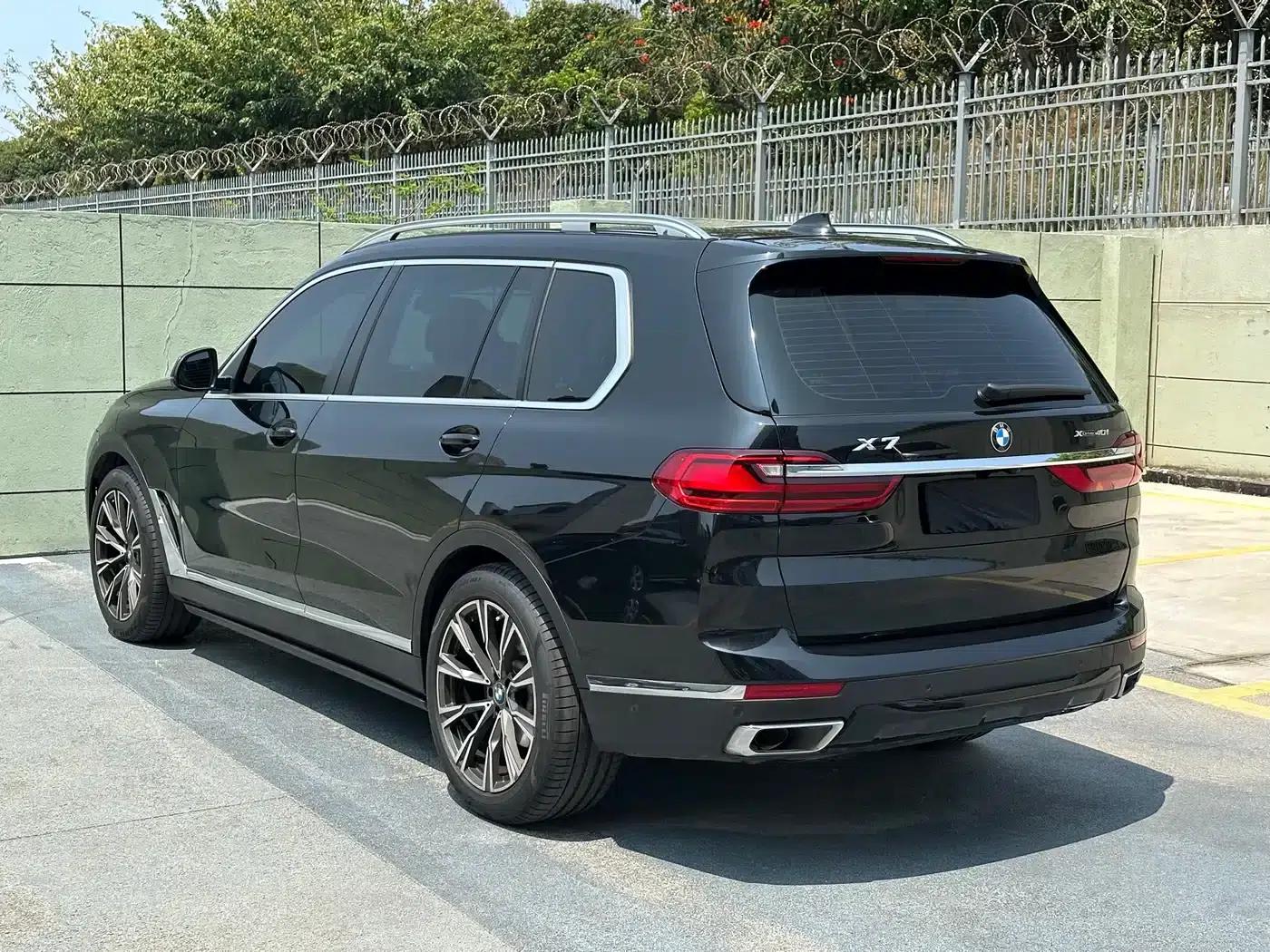 BMW X7 2020 xDrive40i Luxury Package — миниатюра 7