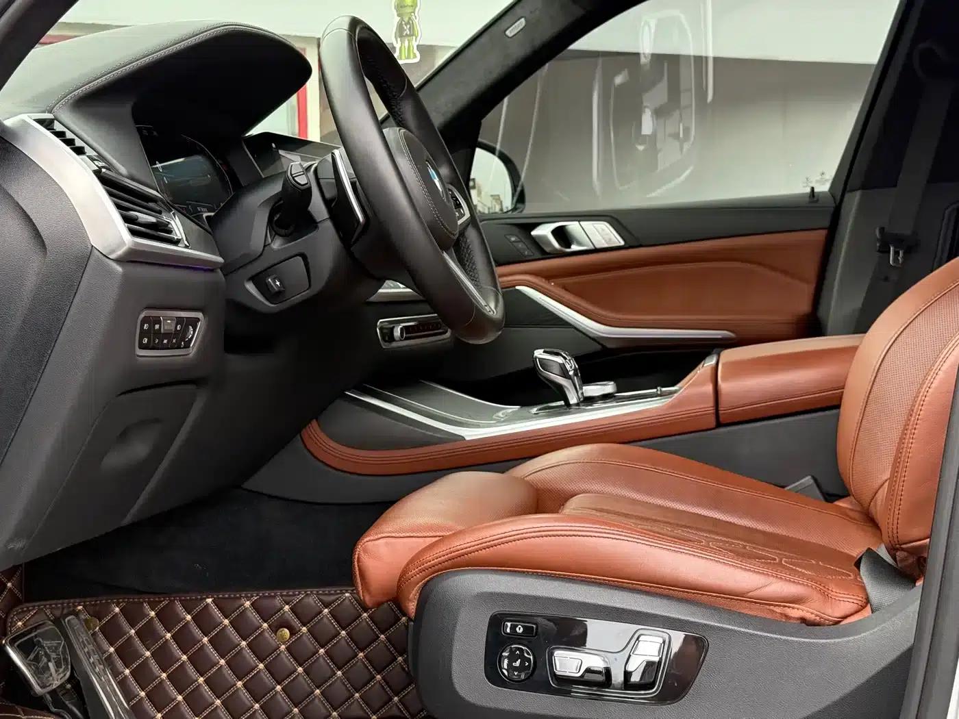 BMW X7 2021 xDrive40i M Sport Package — миниатюра 11