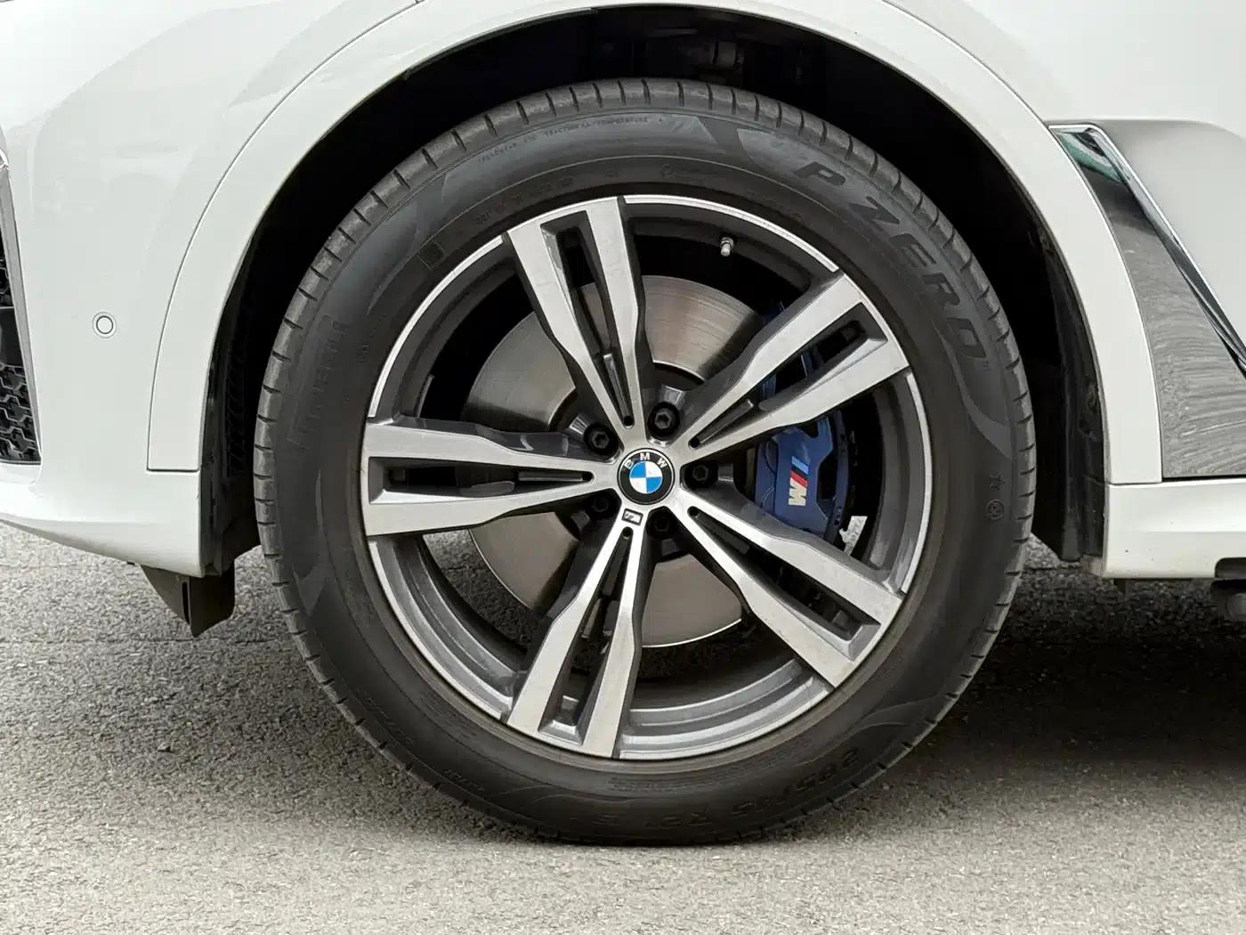 BMW X7 2021 xDrive40i M Sport Package — миниатюра 9