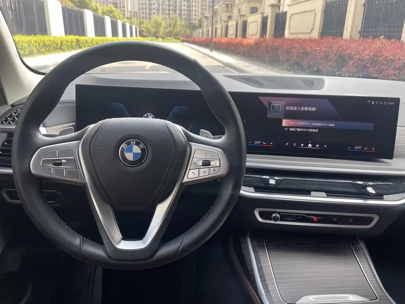 BMW X7 2023 xDrive40i Leading Luxury Package — миниатюра 17
