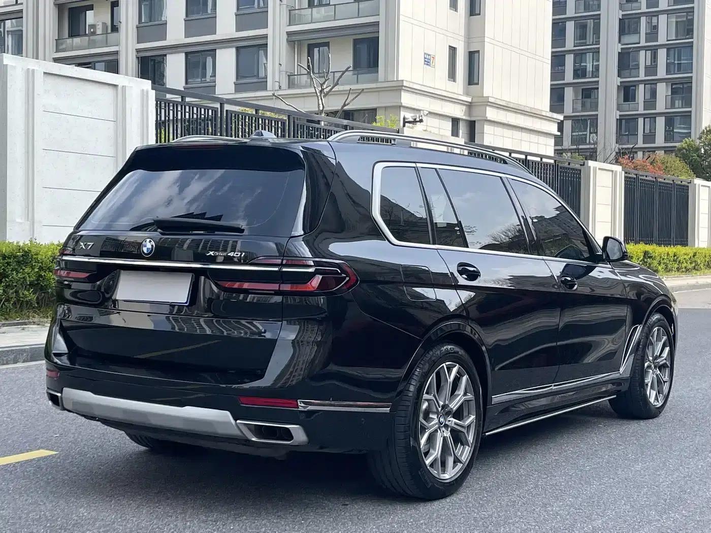 BMW X7 2023 xDrive40i Leading Luxury Package — миниатюра 7