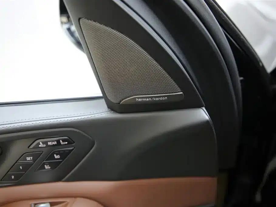 BMW X7 2021 xDrive40i M Sport Package — миниатюра 19